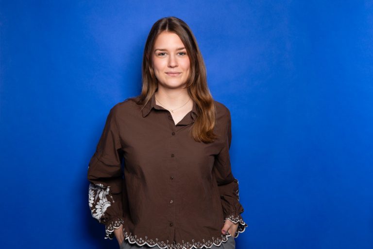 Porträt von Carolin Himmel, Werkstudentin Communities und Netzwerke